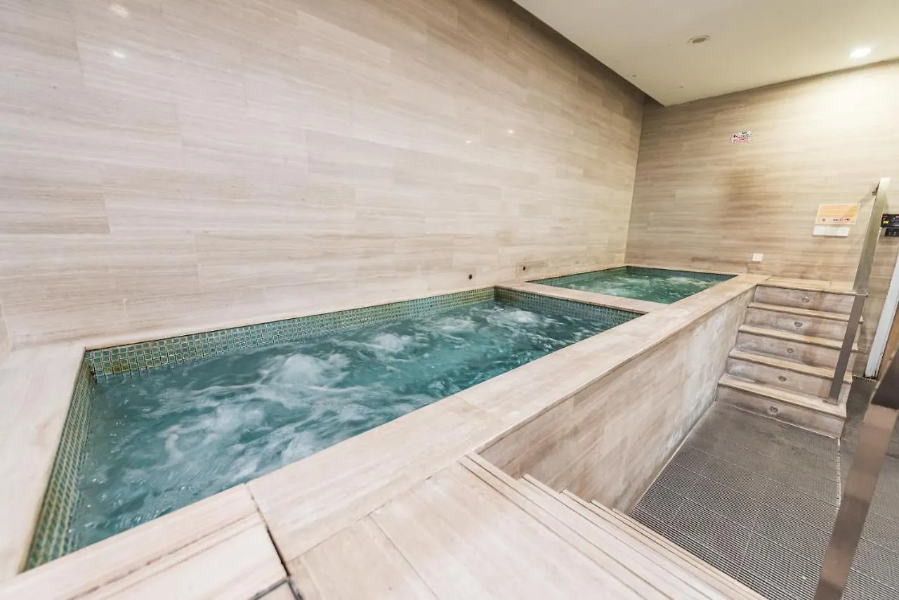 Apartamento 188 Suites Klcc By Luxeriez Kuala Lumpur Malásia